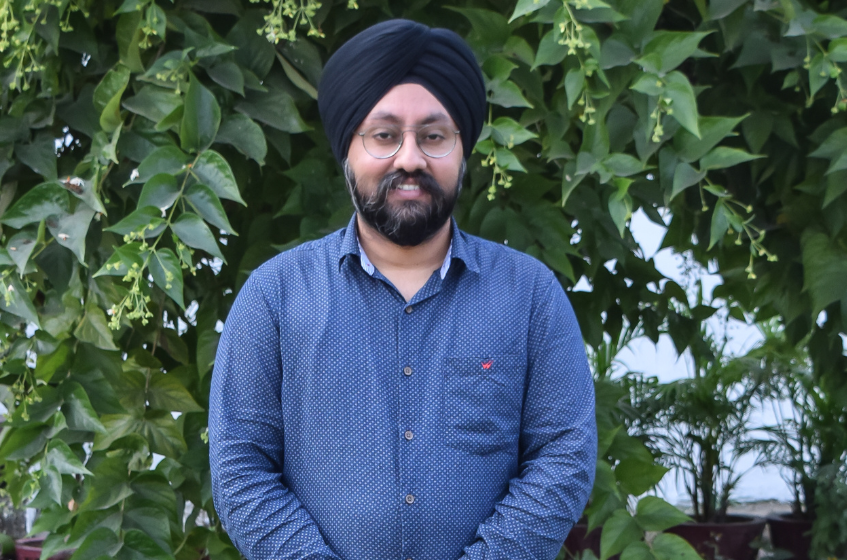 Dr. Amrinder Singh